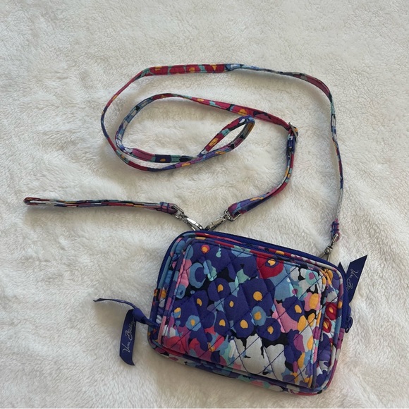 Vera Bradley Crossbody Purse - Picture 4 of 8